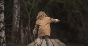 Resilient Child - Free stock photo of family, kid, moody